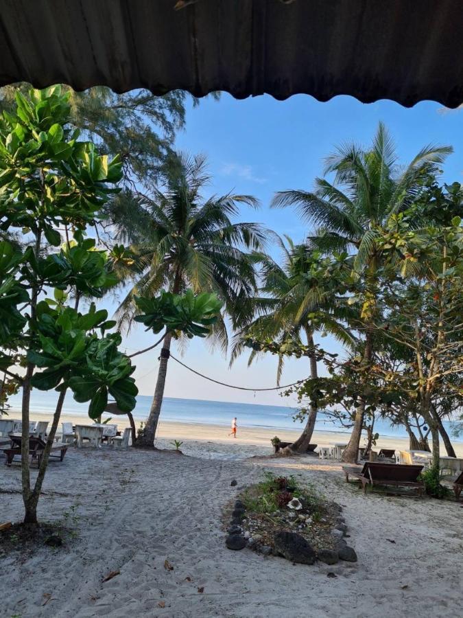Frog Beach House Koh Phayam Exterior foto